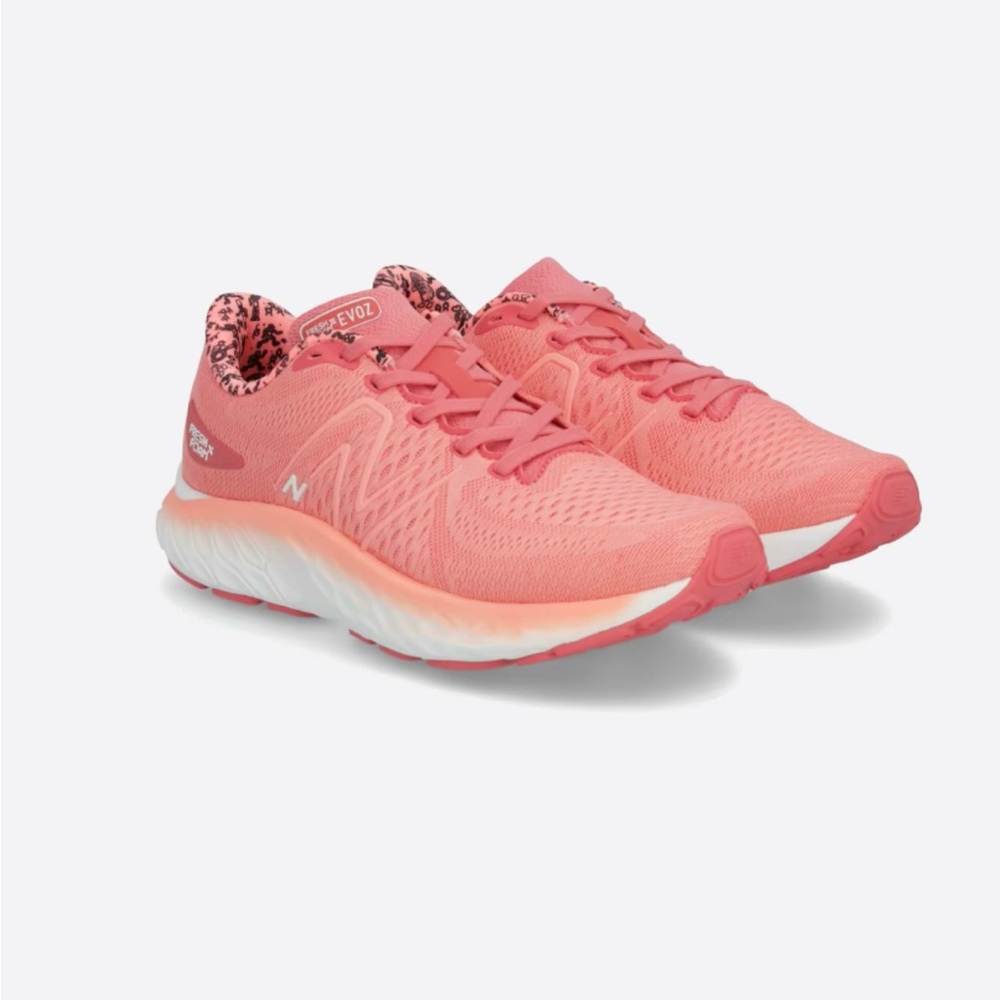 New Balance Fresh Foam X EVOC V3 size 10